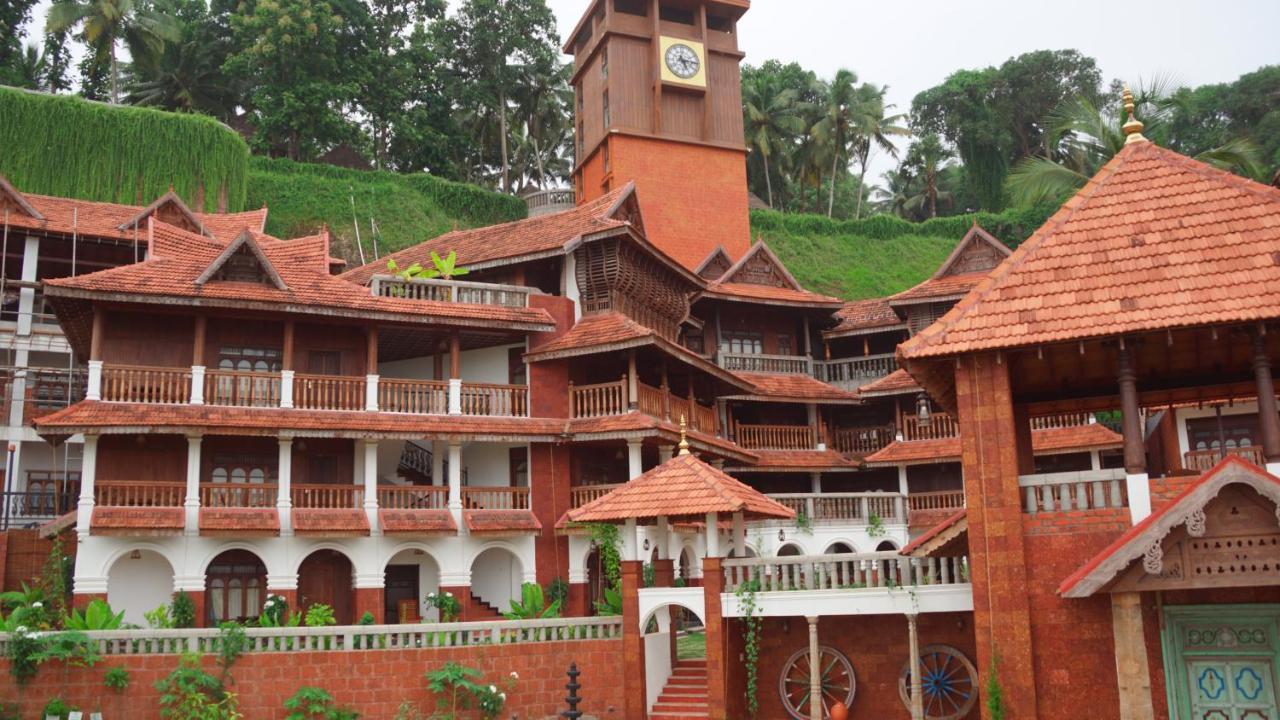 فندق Ayursoma Ayurveda Royal Retreat كوفالام المظهر الخارجي الصورة